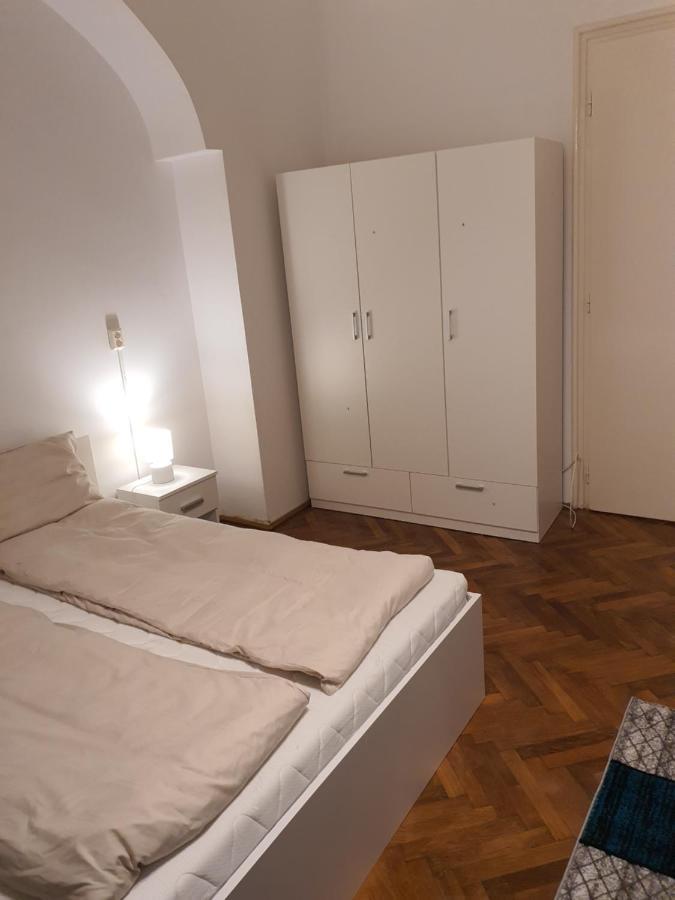 Apartament Enescu Тимишоара Екстериор снимка